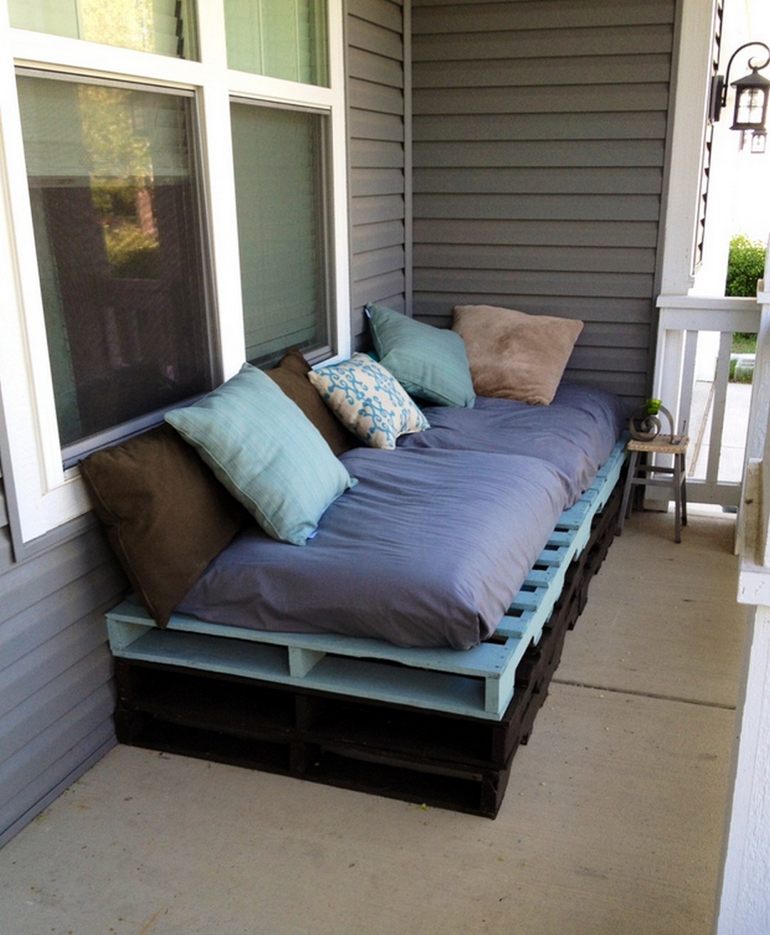 47-DIY-Pallet-Projects-That-Are-Easy-To-Decorate-Your-Space-26.jpg